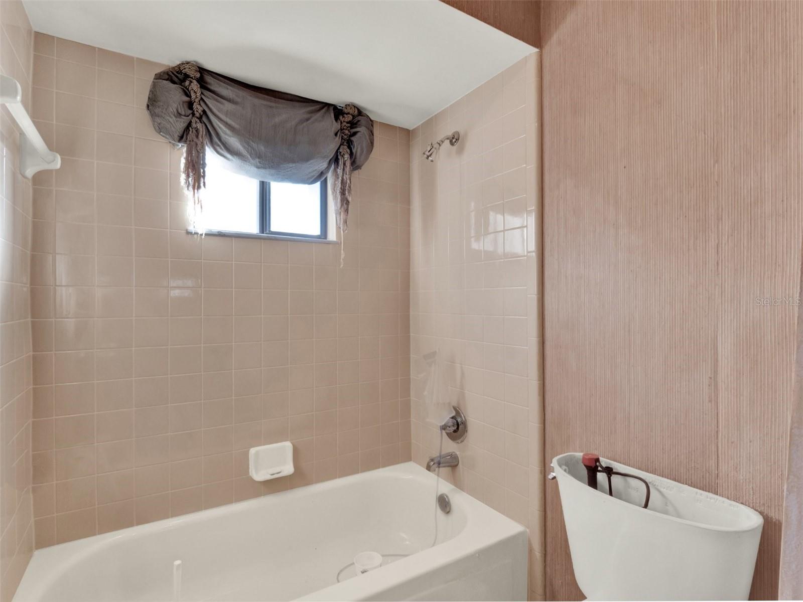 GREENSPOINTE - Residential