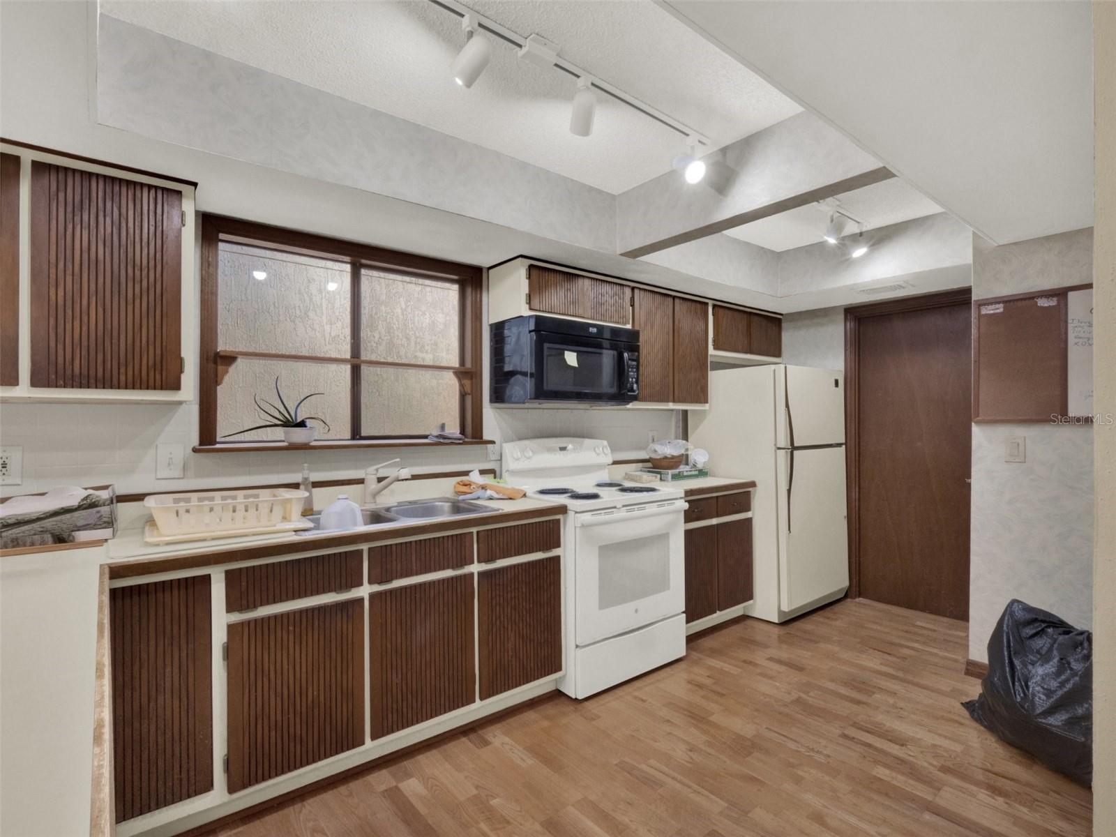 GREENSPOINTE - Residential