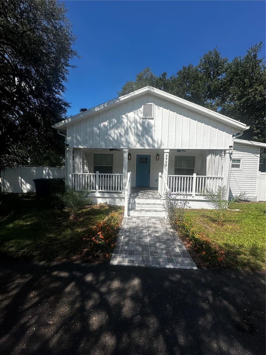 Photo of 3902 N Suwanee Avenue, Tampa, FL 33603 (MLS # TB8548971)