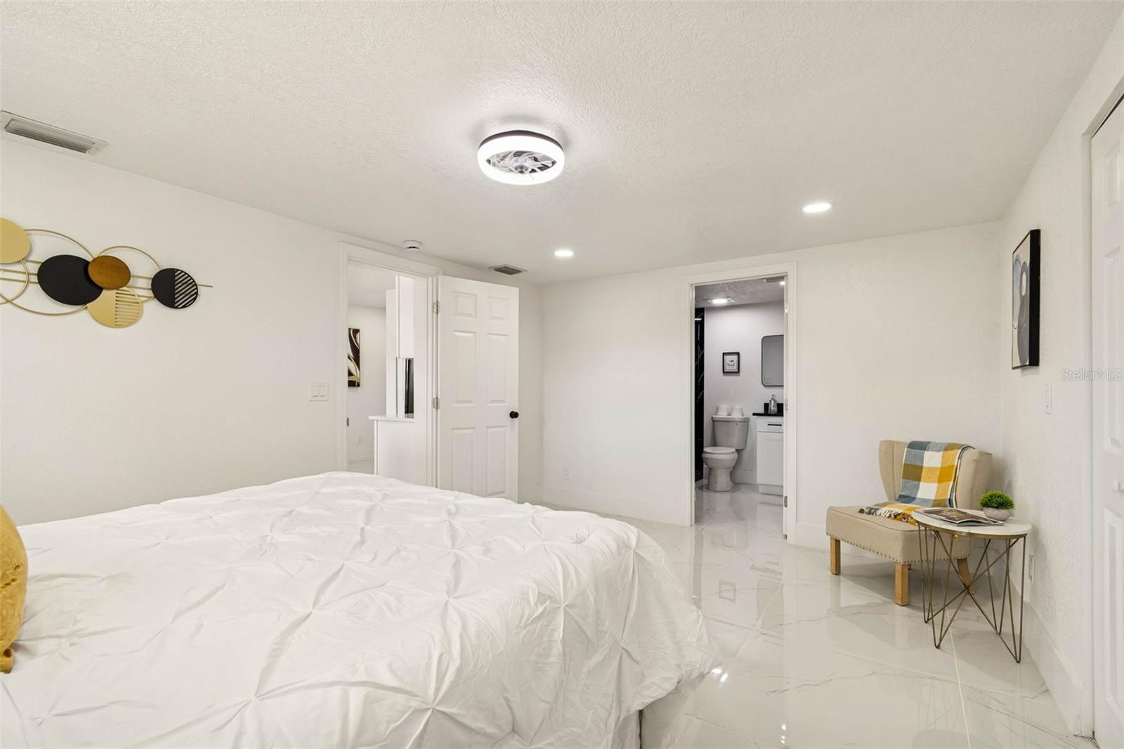 NEWPORT UNIT 2 - Residential