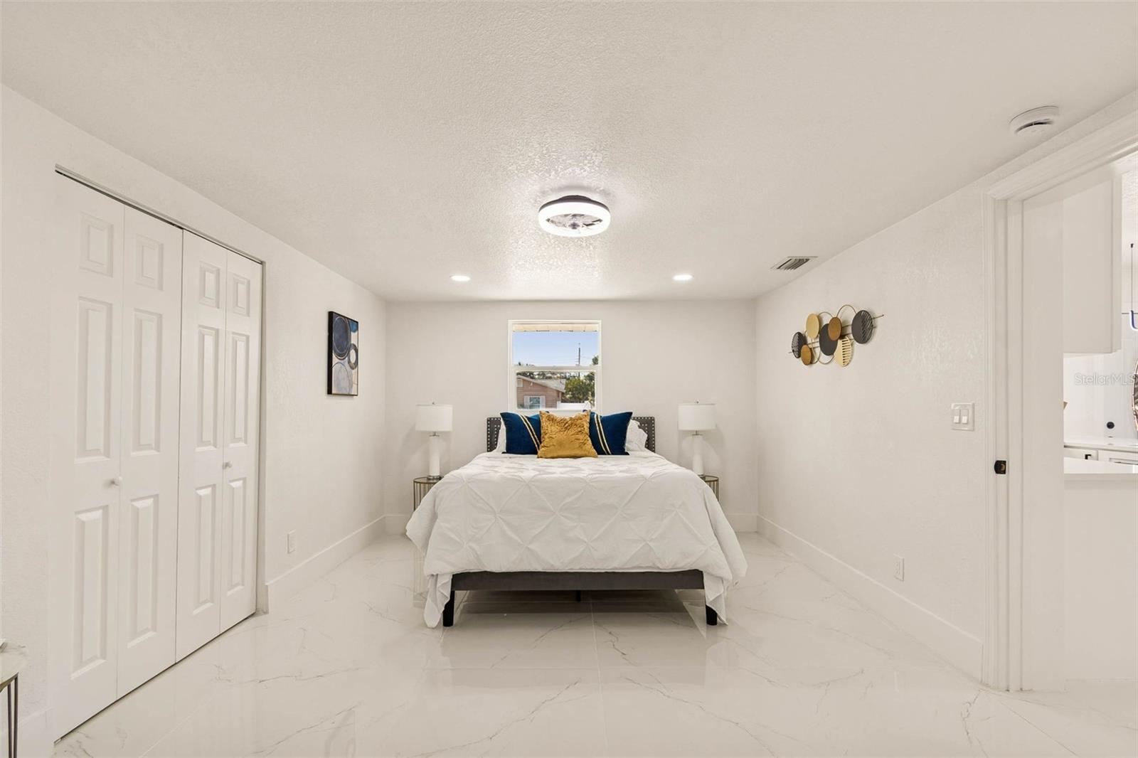 NEWPORT UNIT 2 - Residential