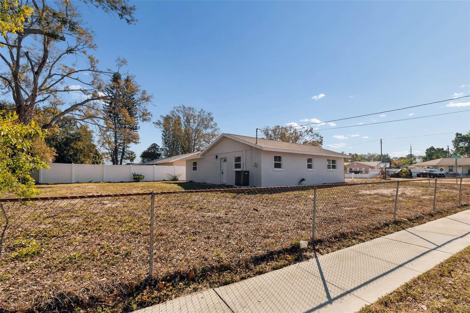 NEWPORT UNIT 2 - Residential