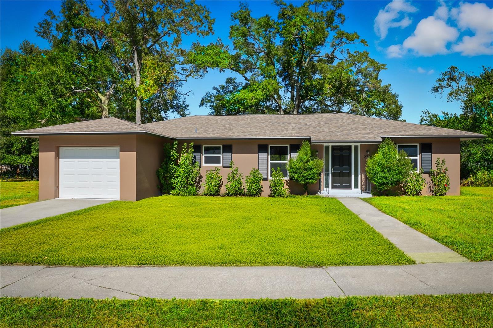 CITRUS SPGS UNIT 02 - Residential