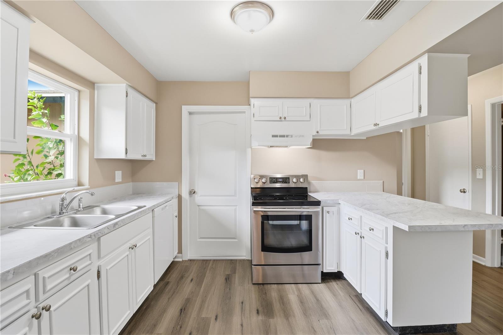 CITRUS SPGS UNIT 02 - Residential