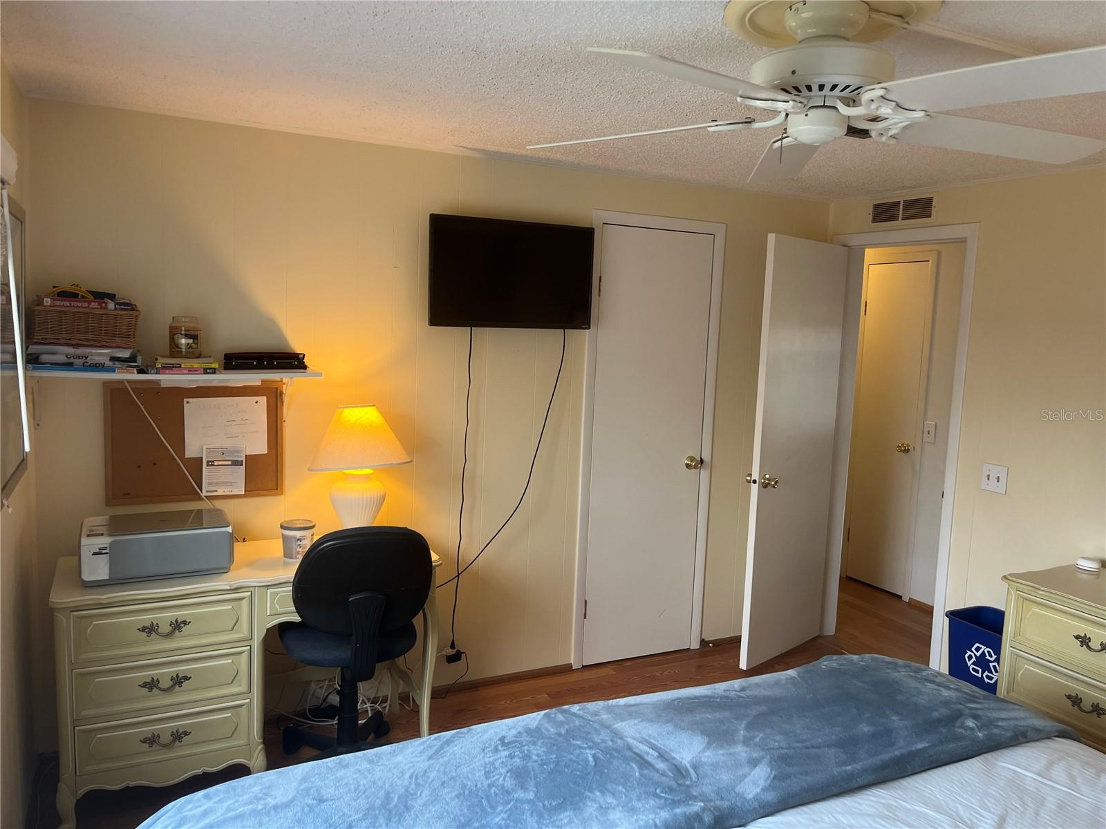 VENICE ISLE - Residential