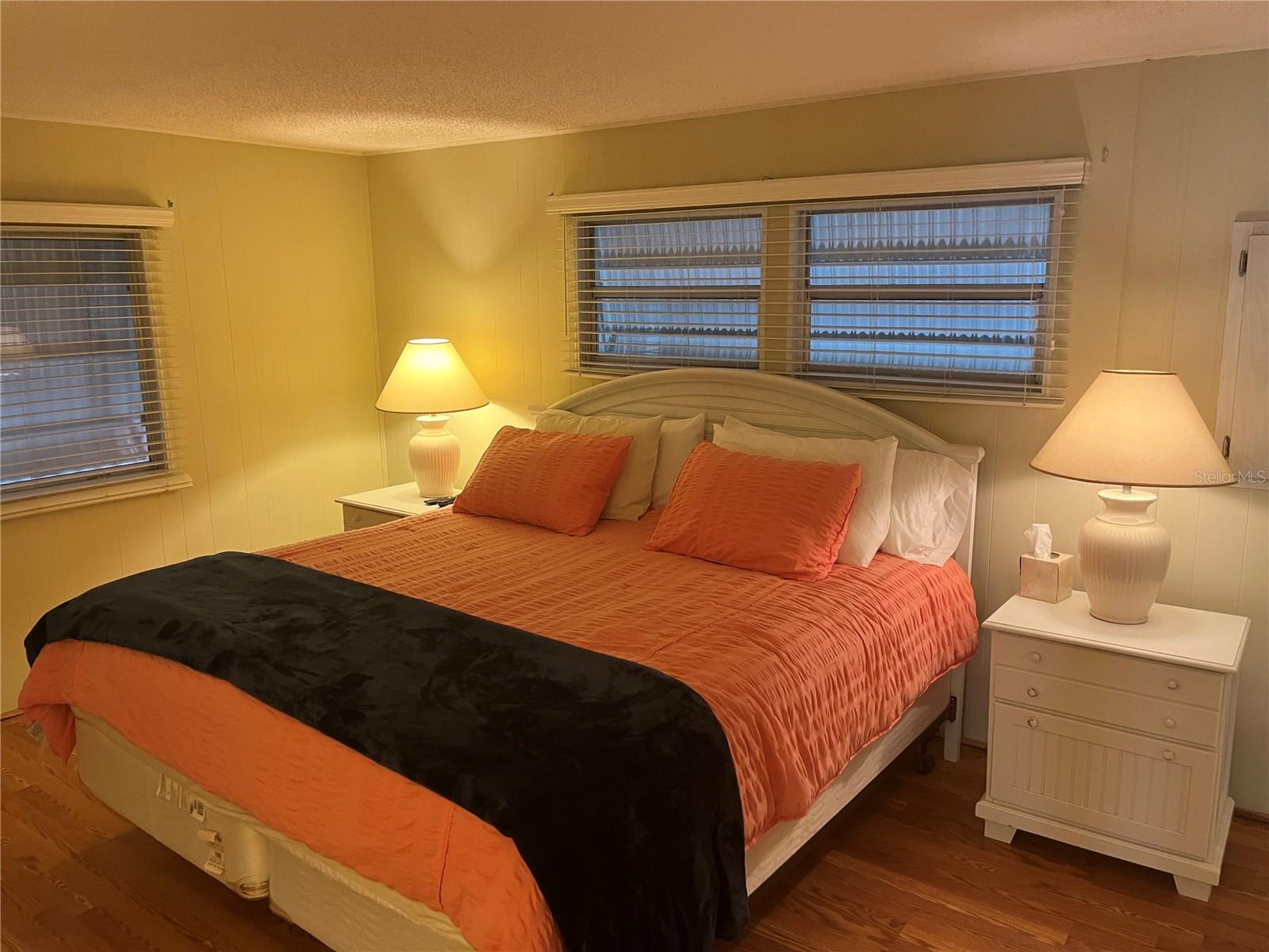 VENICE ISLE - Residential