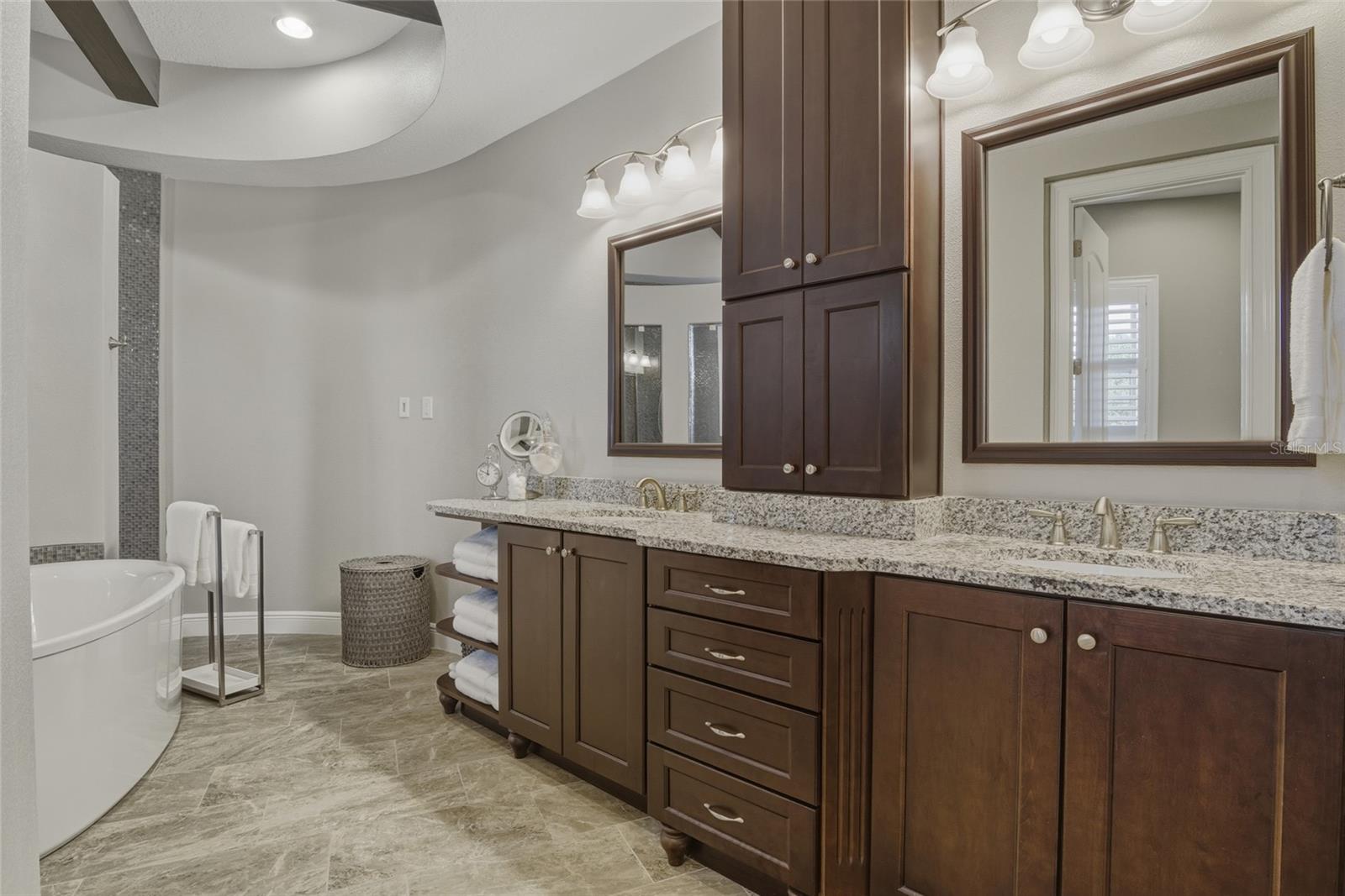 CANOPY OAKS PH 1 - Residential