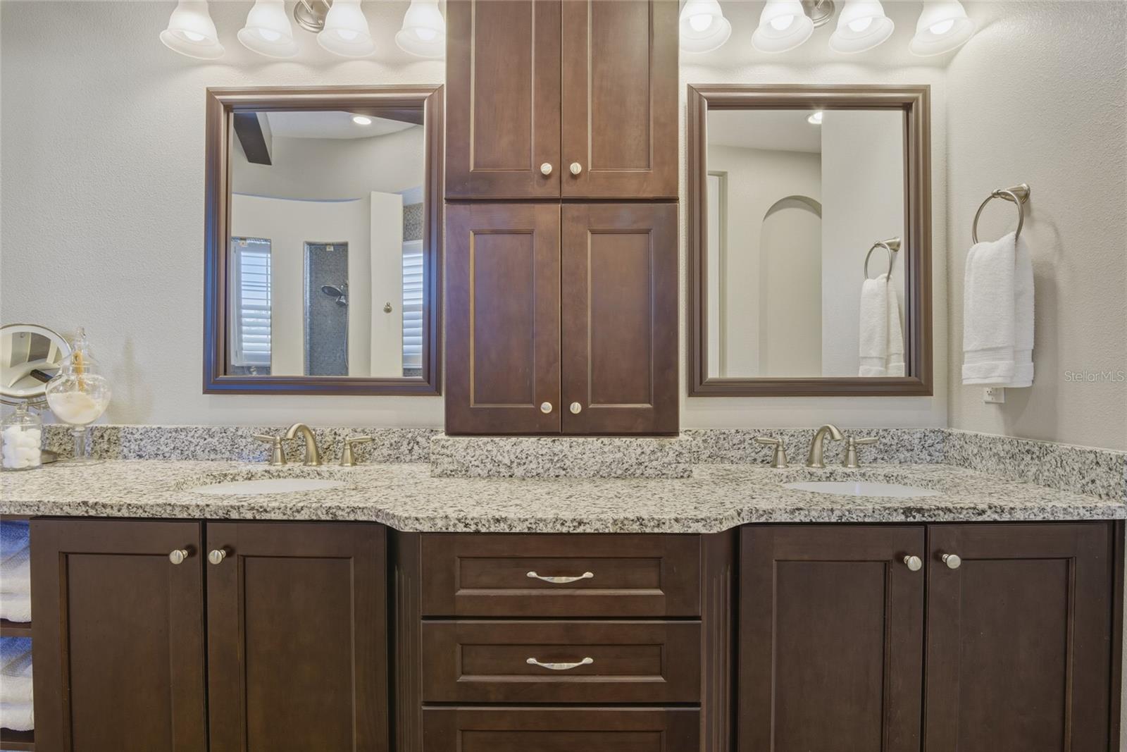 CANOPY OAKS PH 1 - Residential