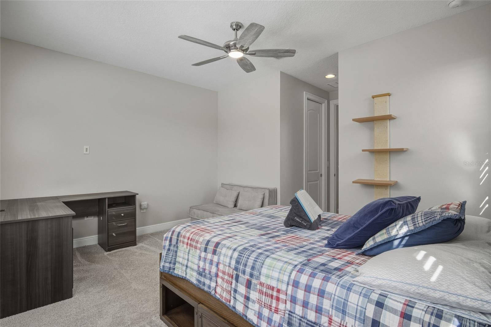 CANOPY OAKS PH 1 - Residential