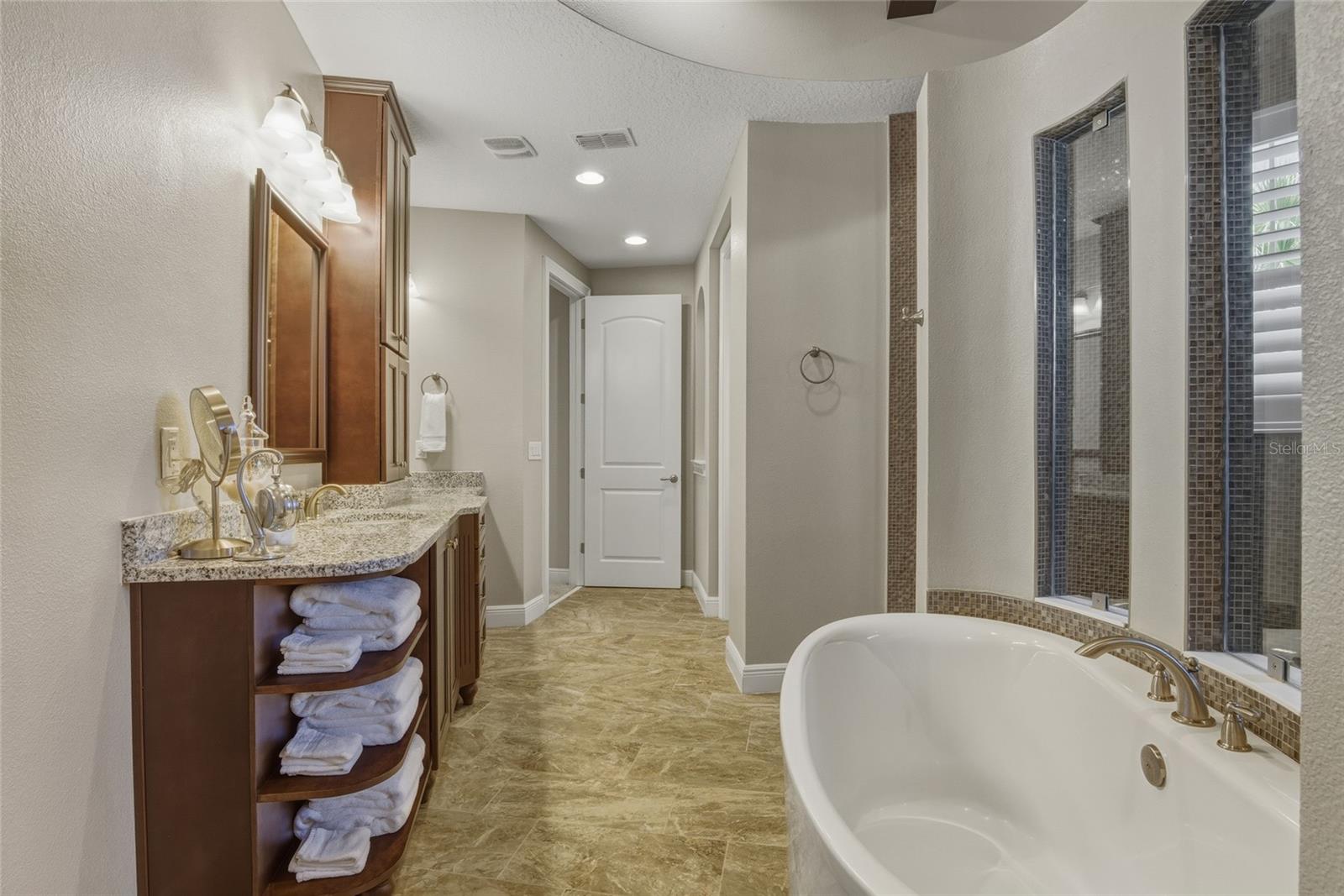 CANOPY OAKS PH 1 - Residential