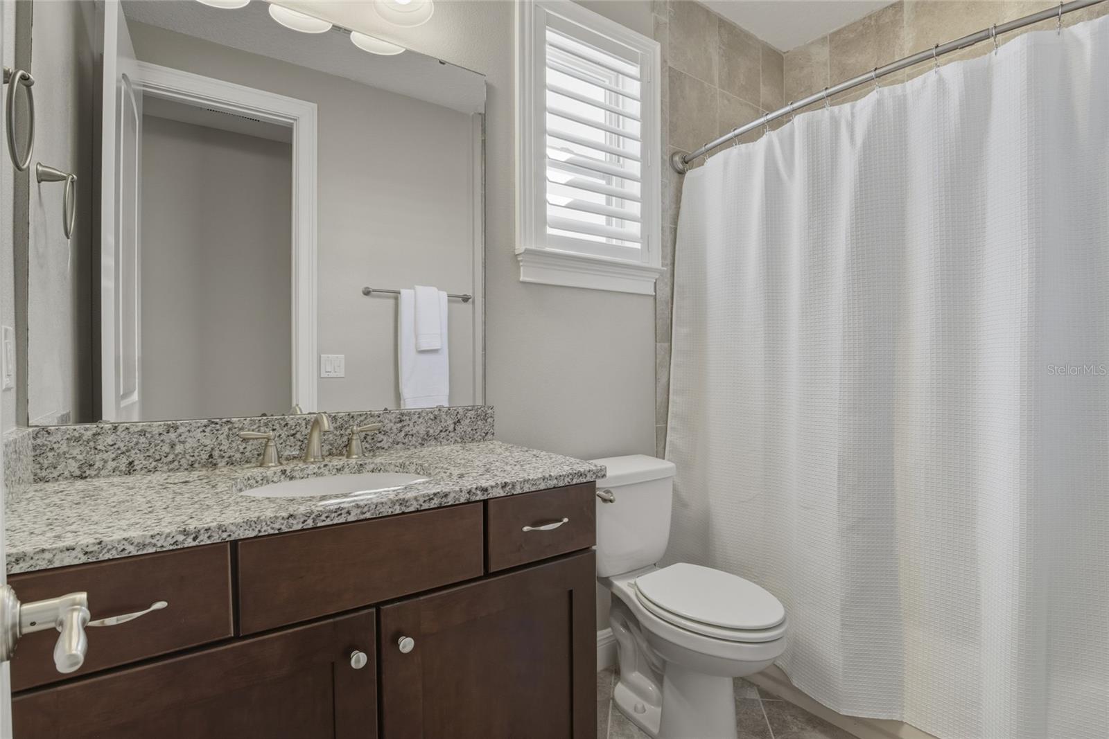 CANOPY OAKS PH 1 - Residential