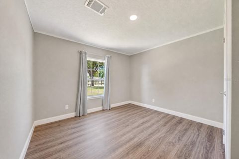 Tiny photo for 18350 SE 42nd Place, Morriston, FL 32668 (MLS # OM724058)