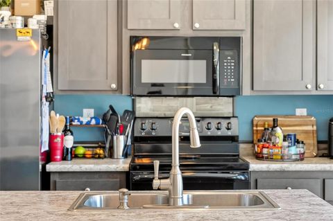 Tiny photo for 18350 SE 42nd Place, Morriston, FL 32668 (MLS # OM724058)