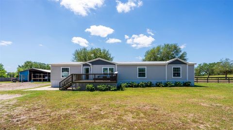 Tiny photo for 18350 SE 42nd Place, Morriston, FL 32668 (MLS # OM724058)