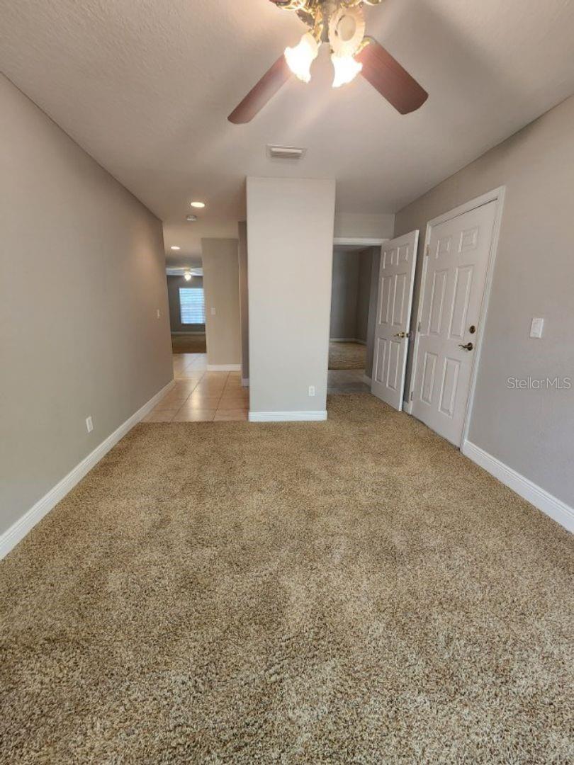 LAURELWOOD AT BAYSIDE LAKES - Residential Lease