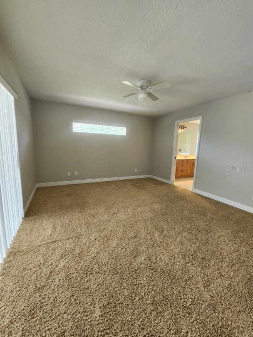 LAURELWOOD AT BAYSIDE LAKES - Residential Lease