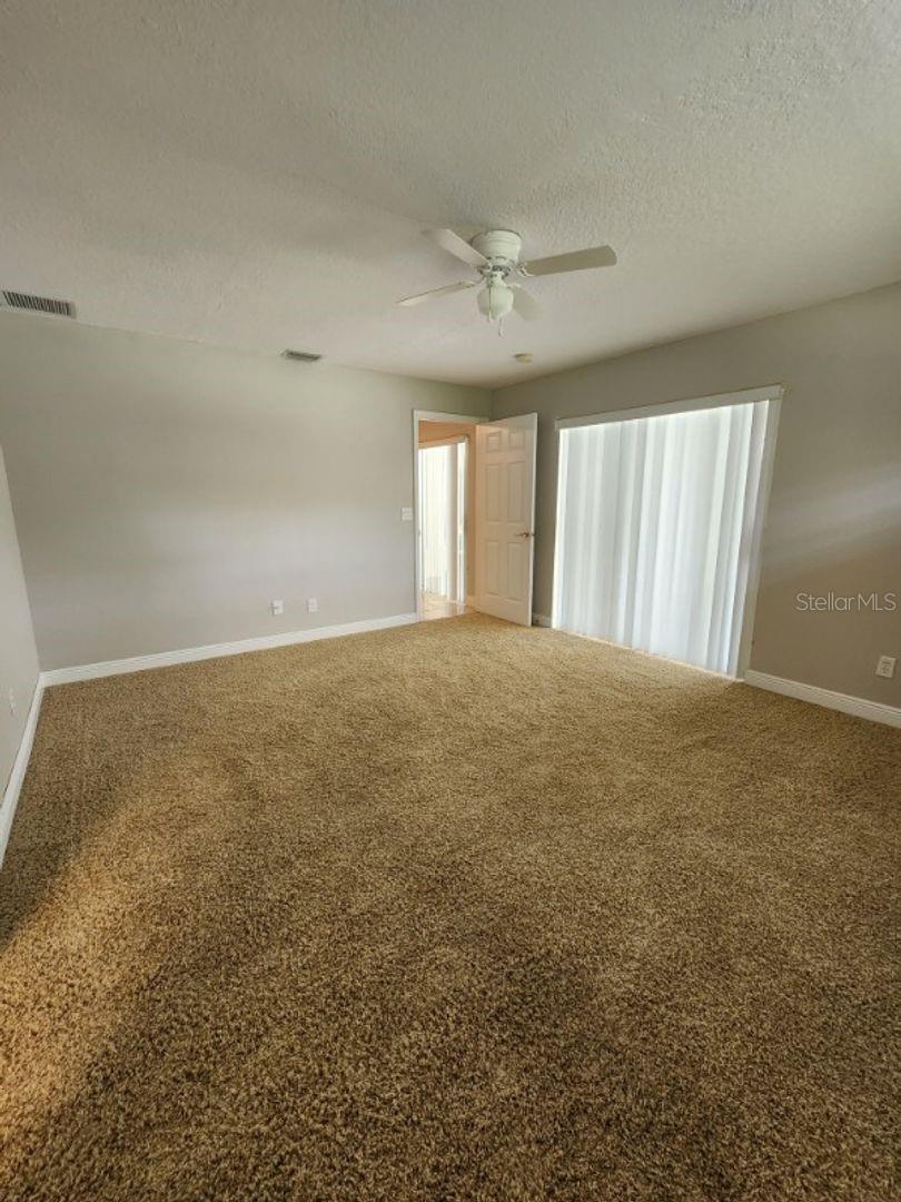 LAURELWOOD AT BAYSIDE LAKES - Residential Lease