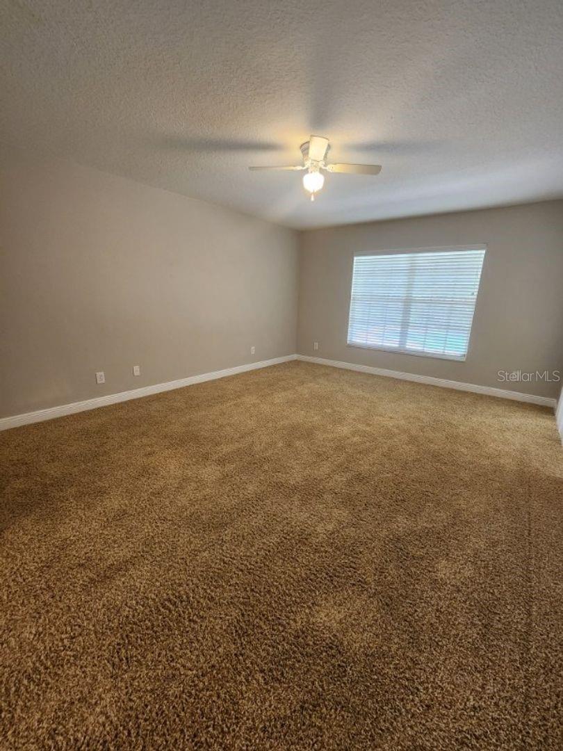 LAURELWOOD AT BAYSIDE LAKES - Residential Lease