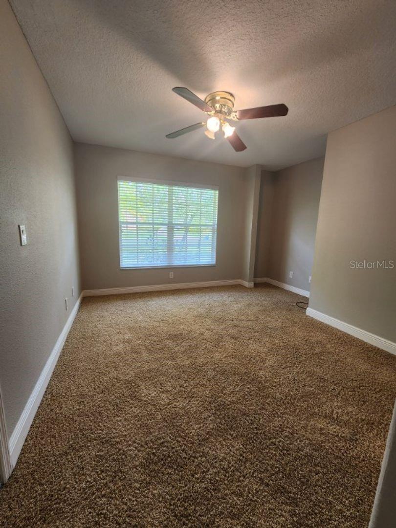 LAURELWOOD AT BAYSIDE LAKES - Residential Lease