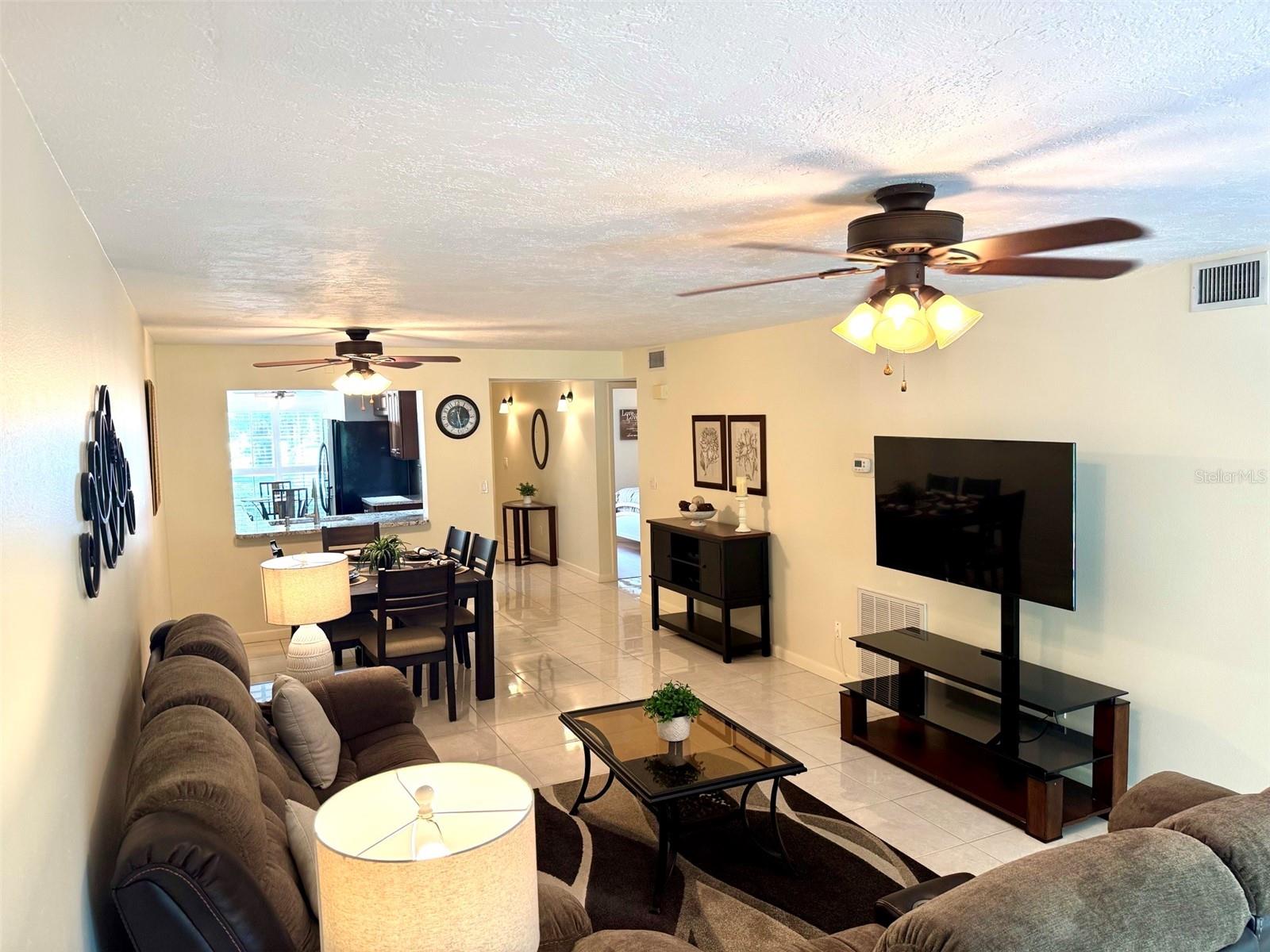 WOODLAND GROVE - Residential Lease