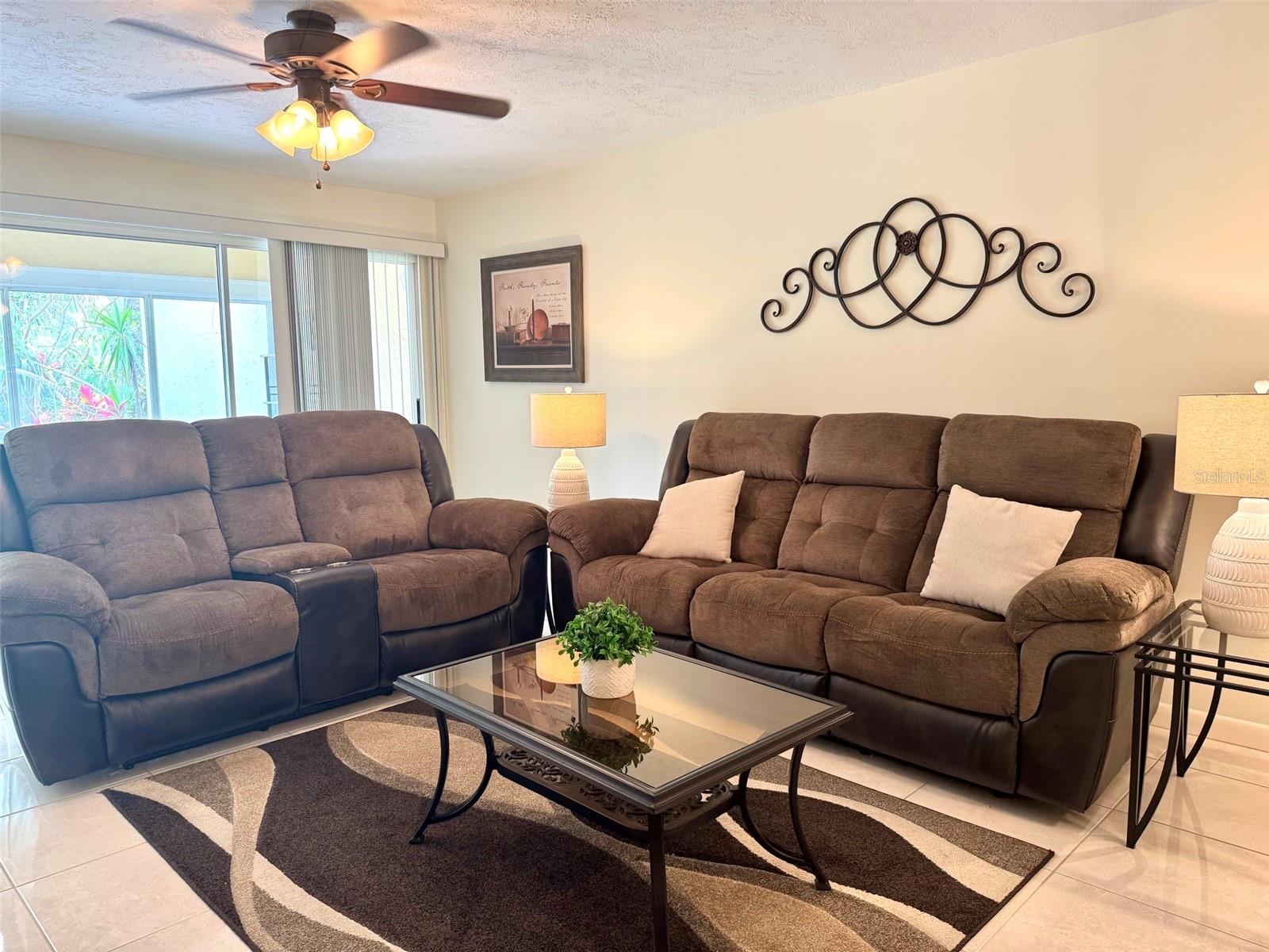 WOODLAND GROVE - Residential Lease