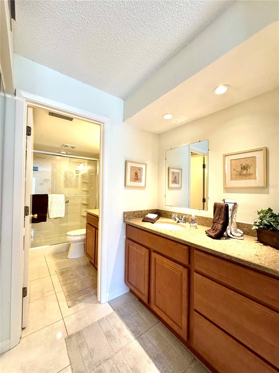 WOODLAND GROVE - Residential Lease