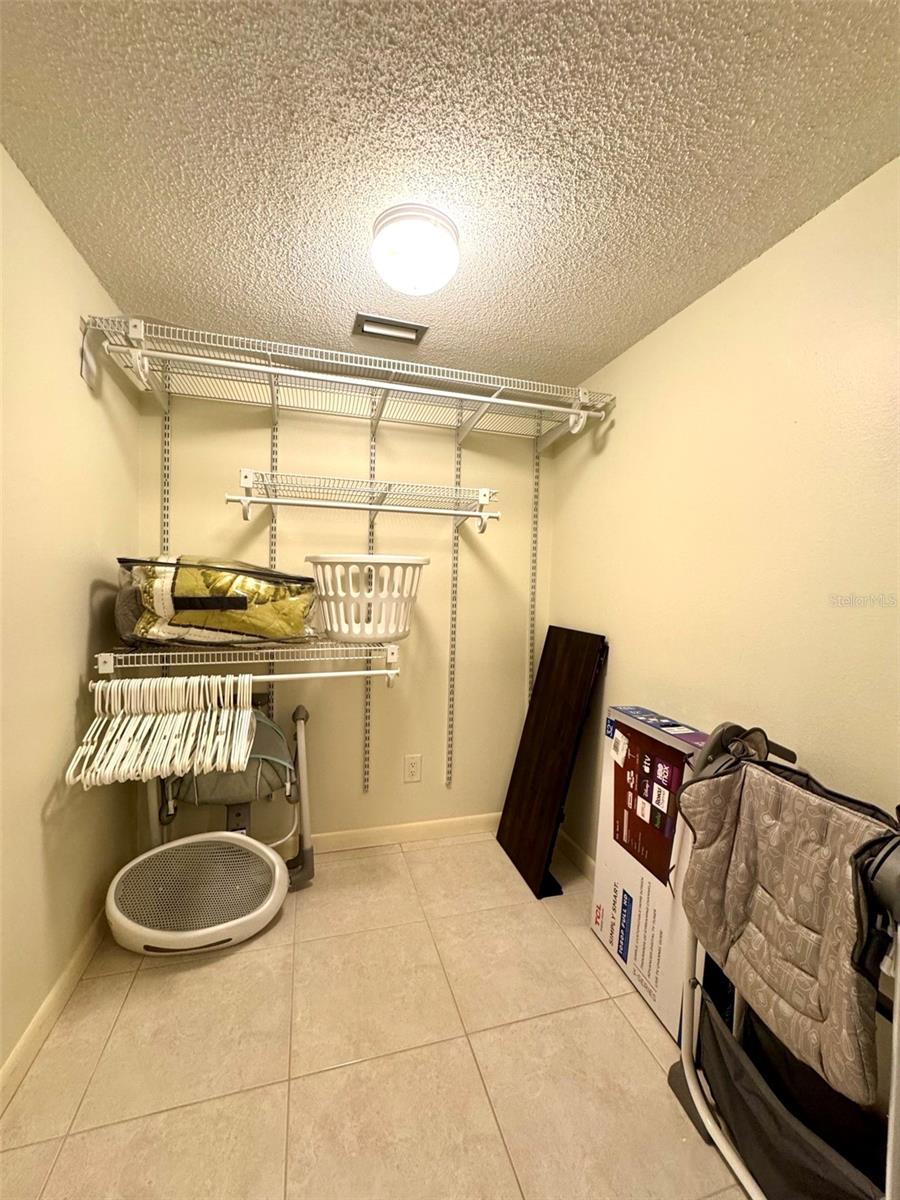 WOODLAND GROVE - Residential Lease