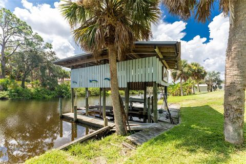 A home in PORT CHARLOTTE