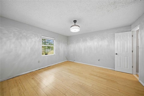 Tiny photo for 15600 NE Jacksonville Road, Citra, FL 32113 (MLS # OM733228)