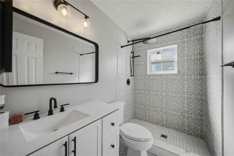 Tiny photo for 15600 NE Jacksonville Road, Citra, FL 32113 (MLS # OM733228)