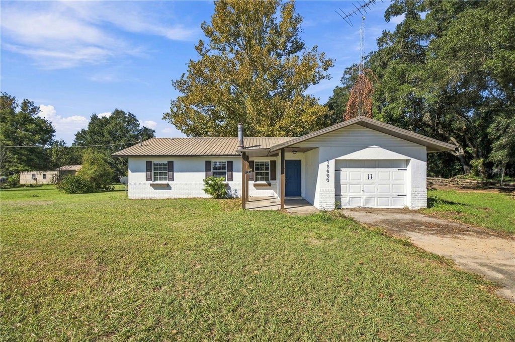 Photo of 15600 NE Jacksonville Road, Citra, FL 32113 (MLS # OM733228)