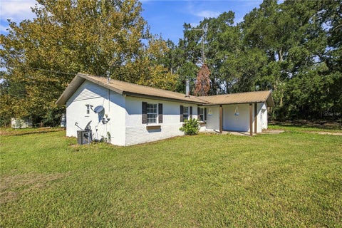 Tiny photo for 15600 NE Jacksonville Road, Citra, FL 32113 (MLS # OM733228)