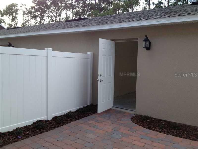 LAKES/WINDERMER LAKE REAMS TWNHM - Residential