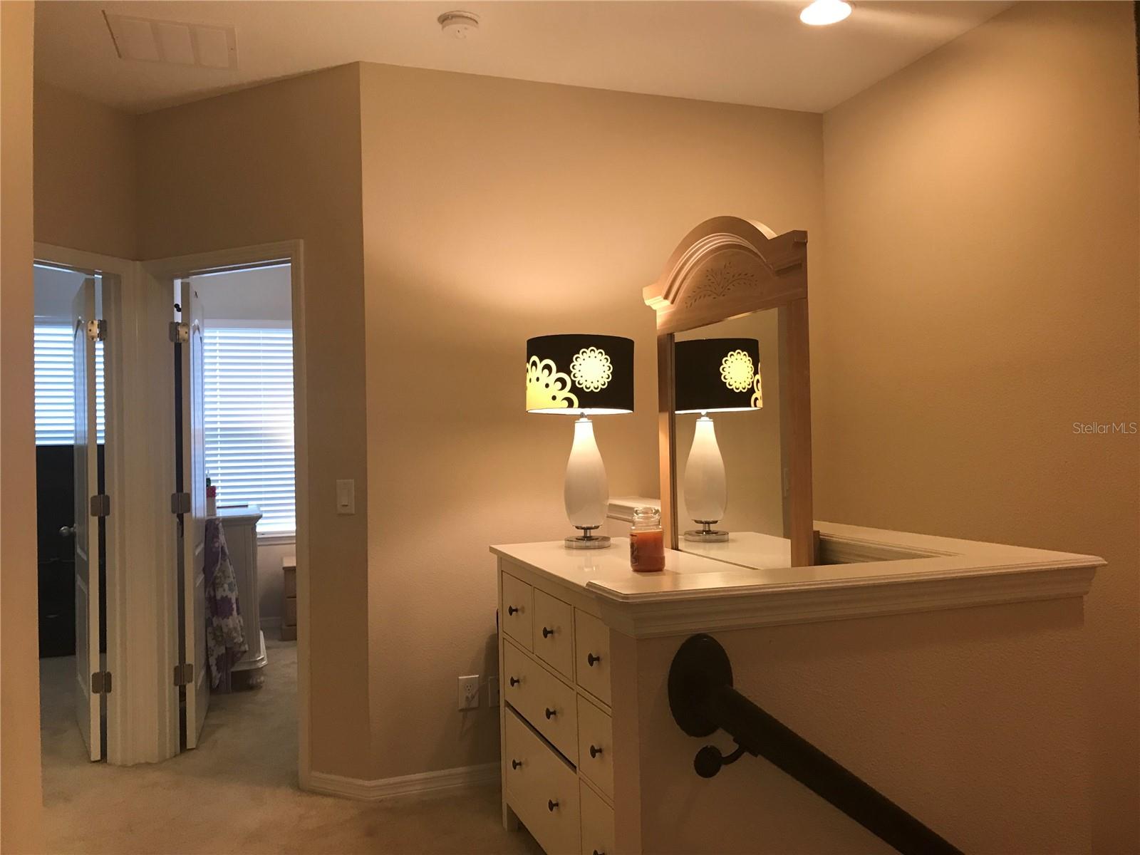 LAKES/WINDERMER LAKE REAMS TWNHM - Residential