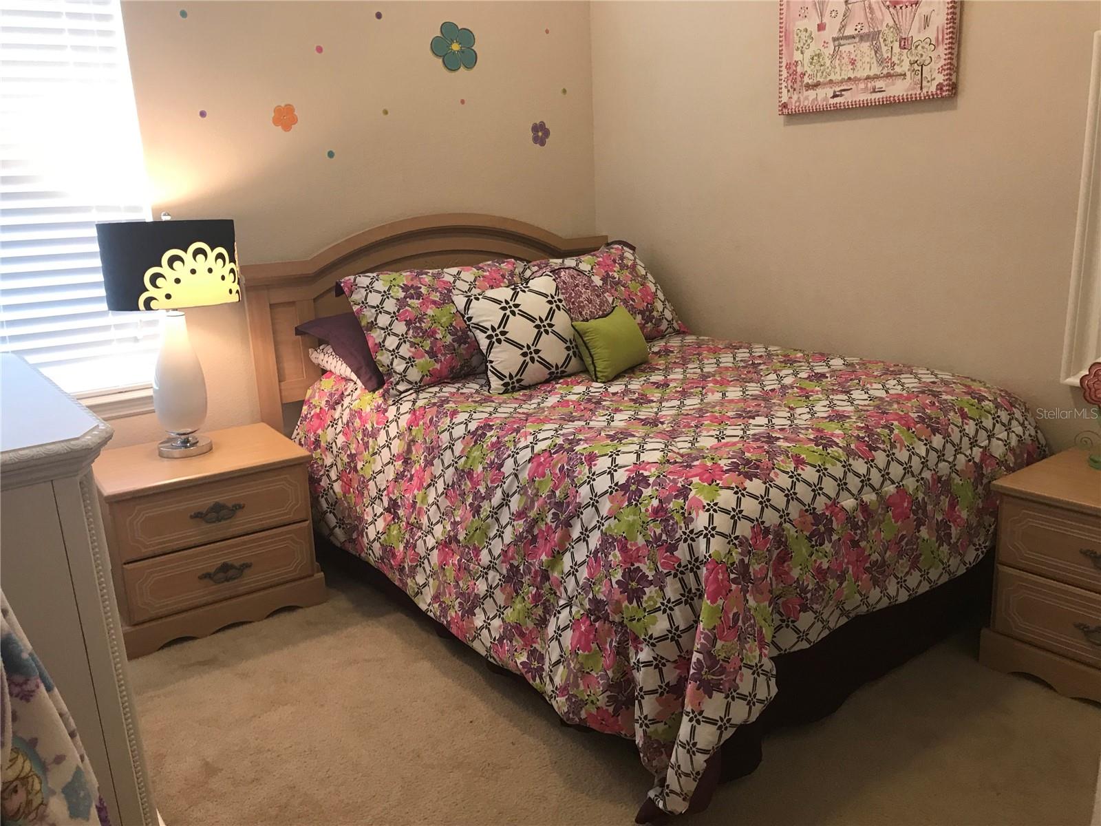 LAKES/WINDERMER LAKE REAMS TWNHM - Residential