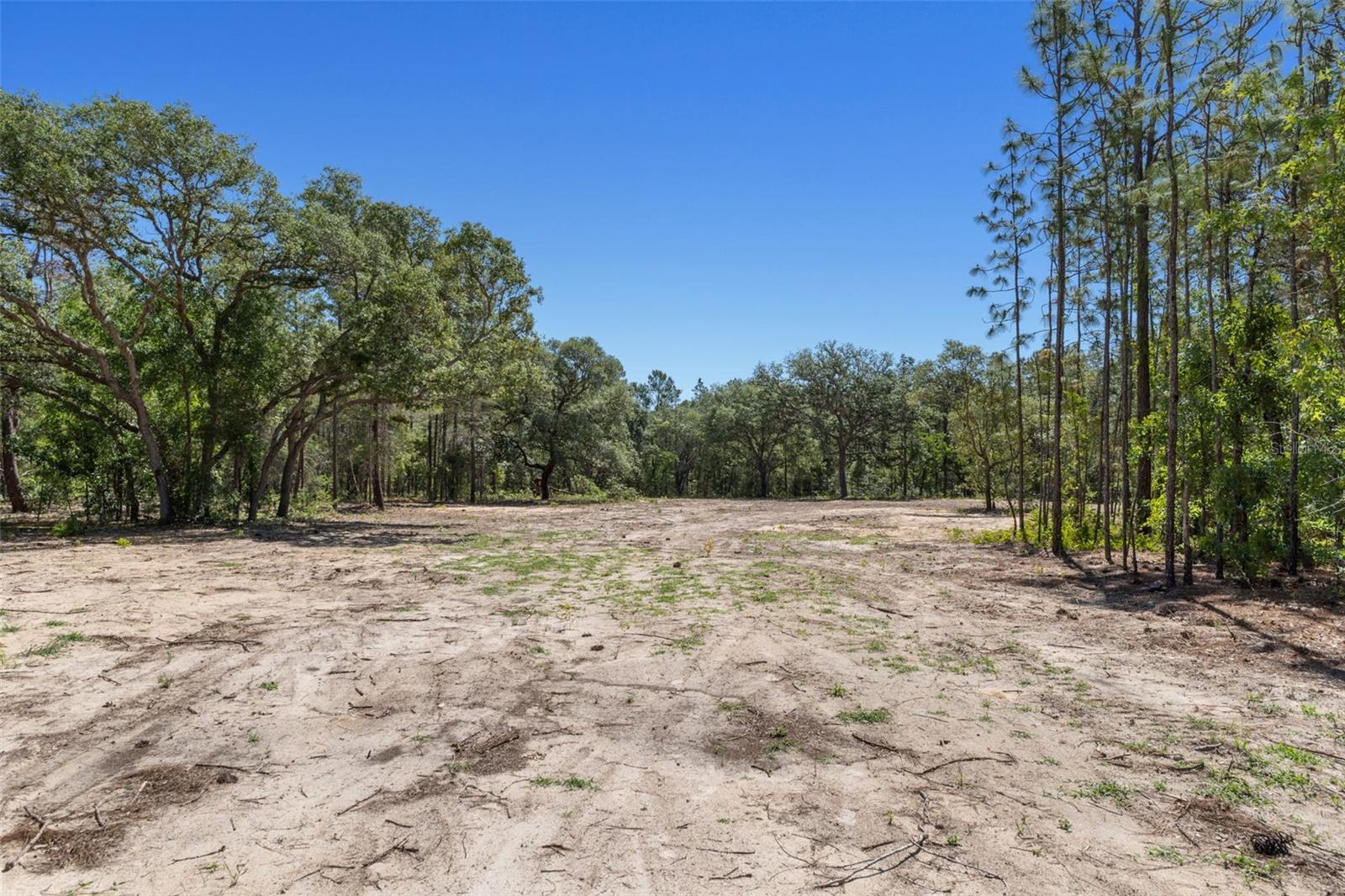 PRESERVE/OAK HILL - Land