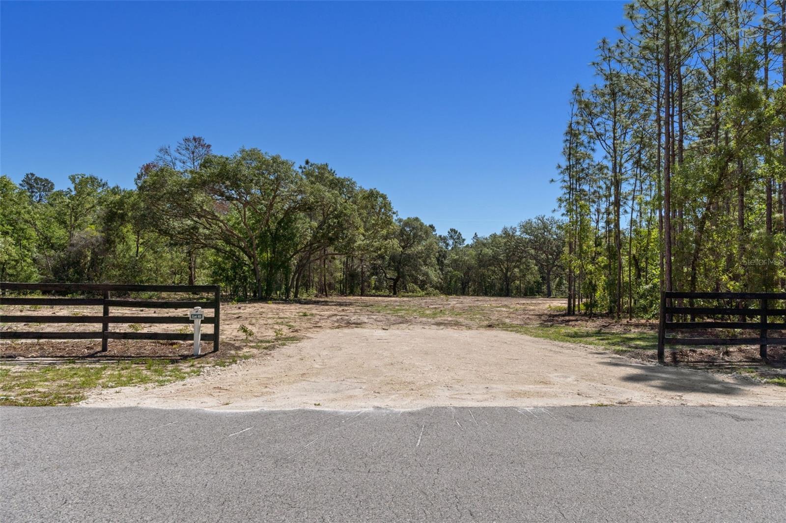 PRESERVE/OAK HILL - Land