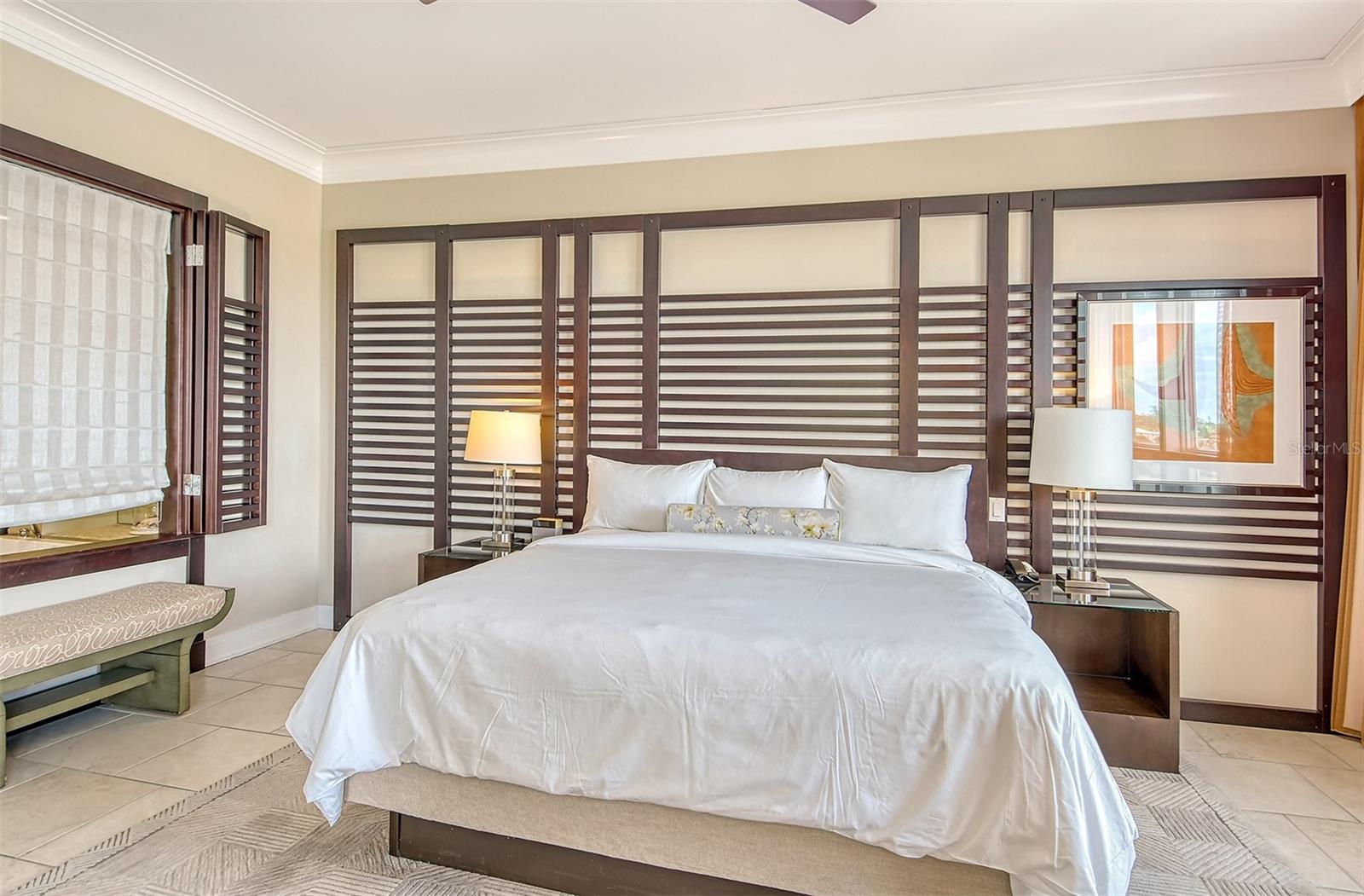 SIESTA KEY BEACH RESIDENCES - Residential
