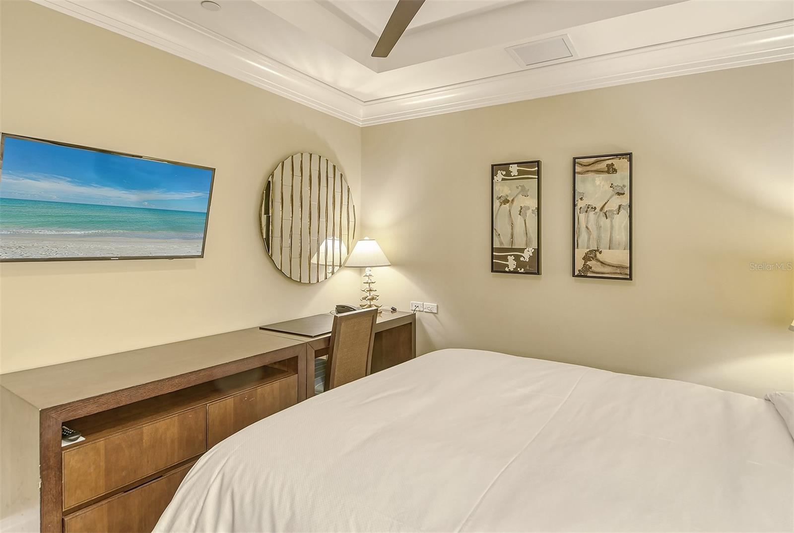 SIESTA KEY BEACH RESIDENCES - Residential
