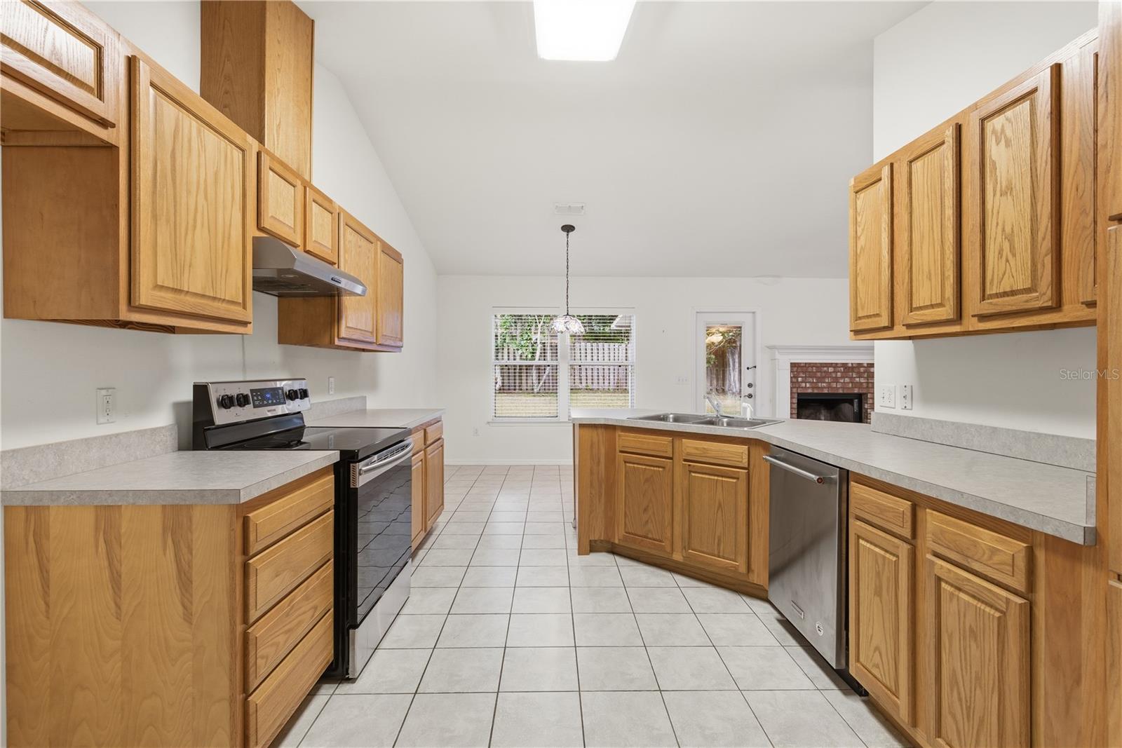 SAVANNAH STATION PH 1 - Residential