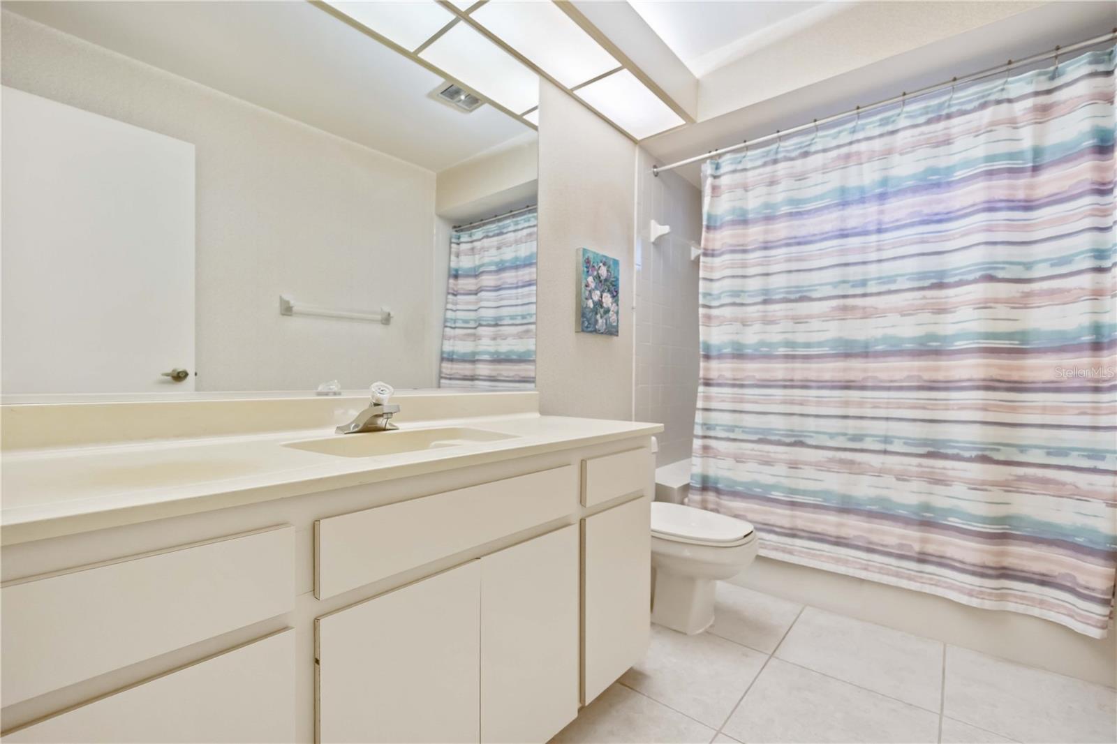 CENTER GATE ESTATE VILL 5 - Residential