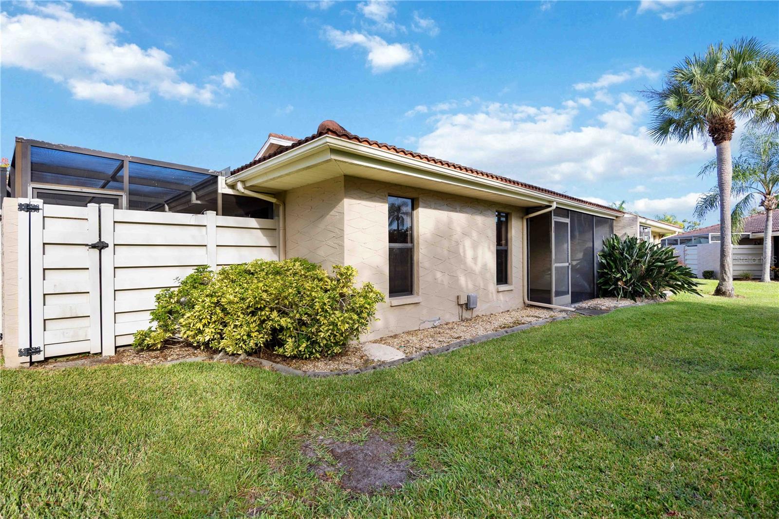 CENTER GATE ESTATE VILL 5 - Residential