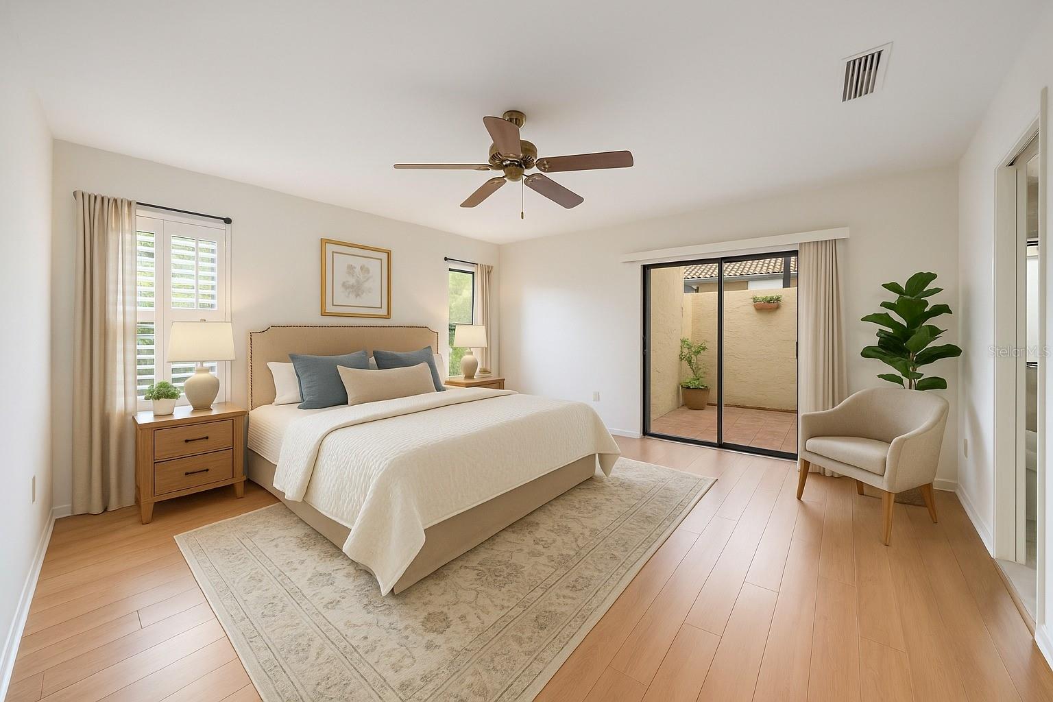 CENTER GATE ESTATE VILL 5 - Residential