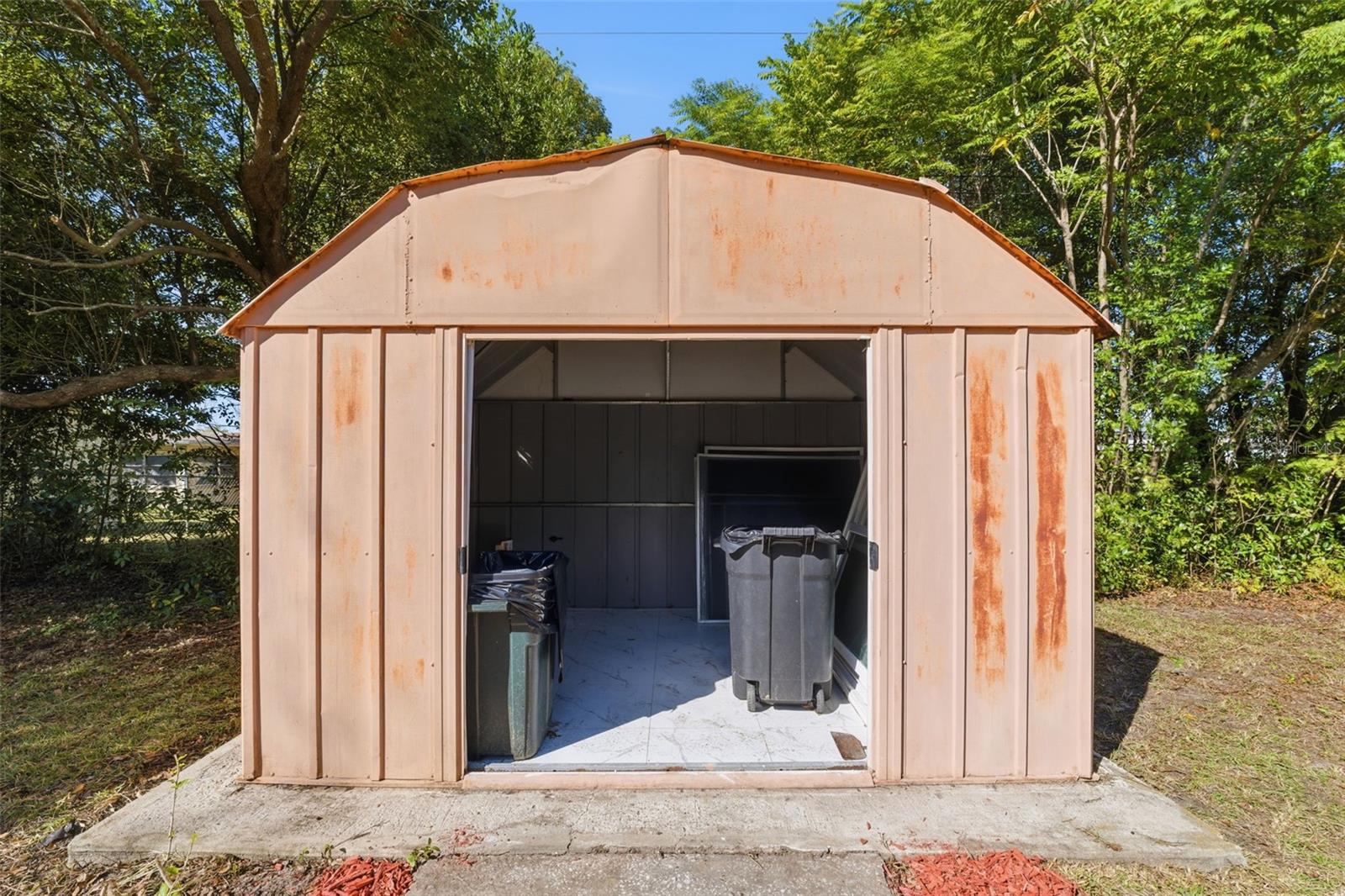 BEVERLY HILLS - Residential