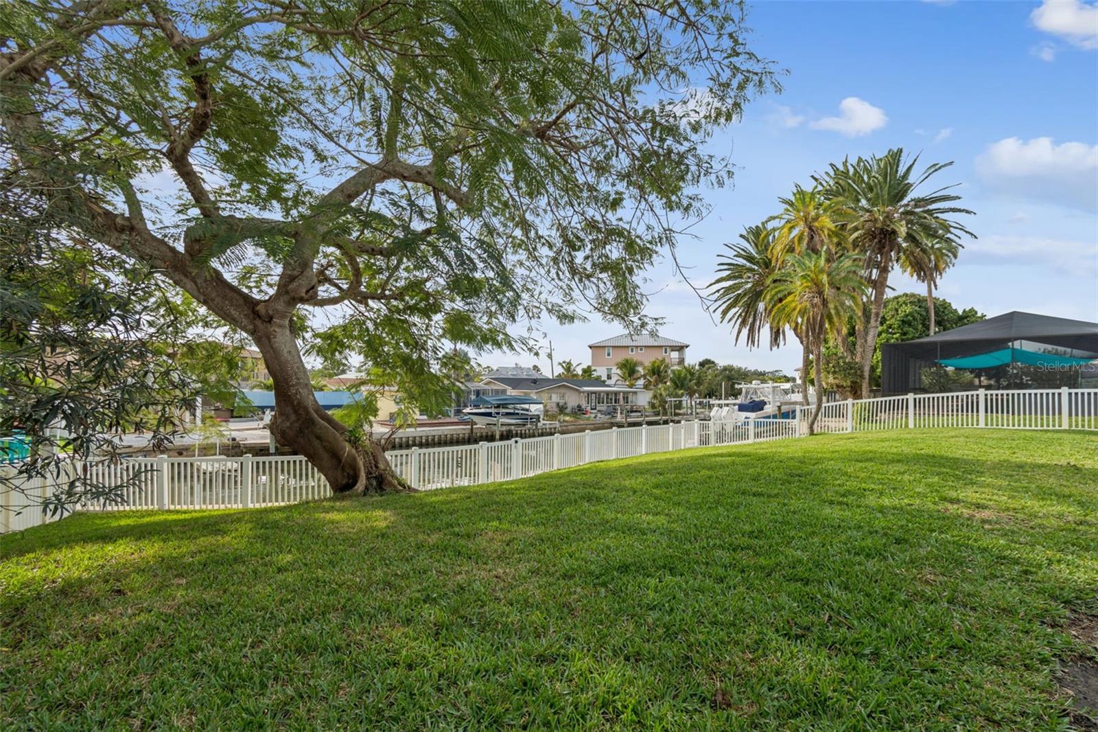 HARBOR HILLS 1ST ADD - Residential