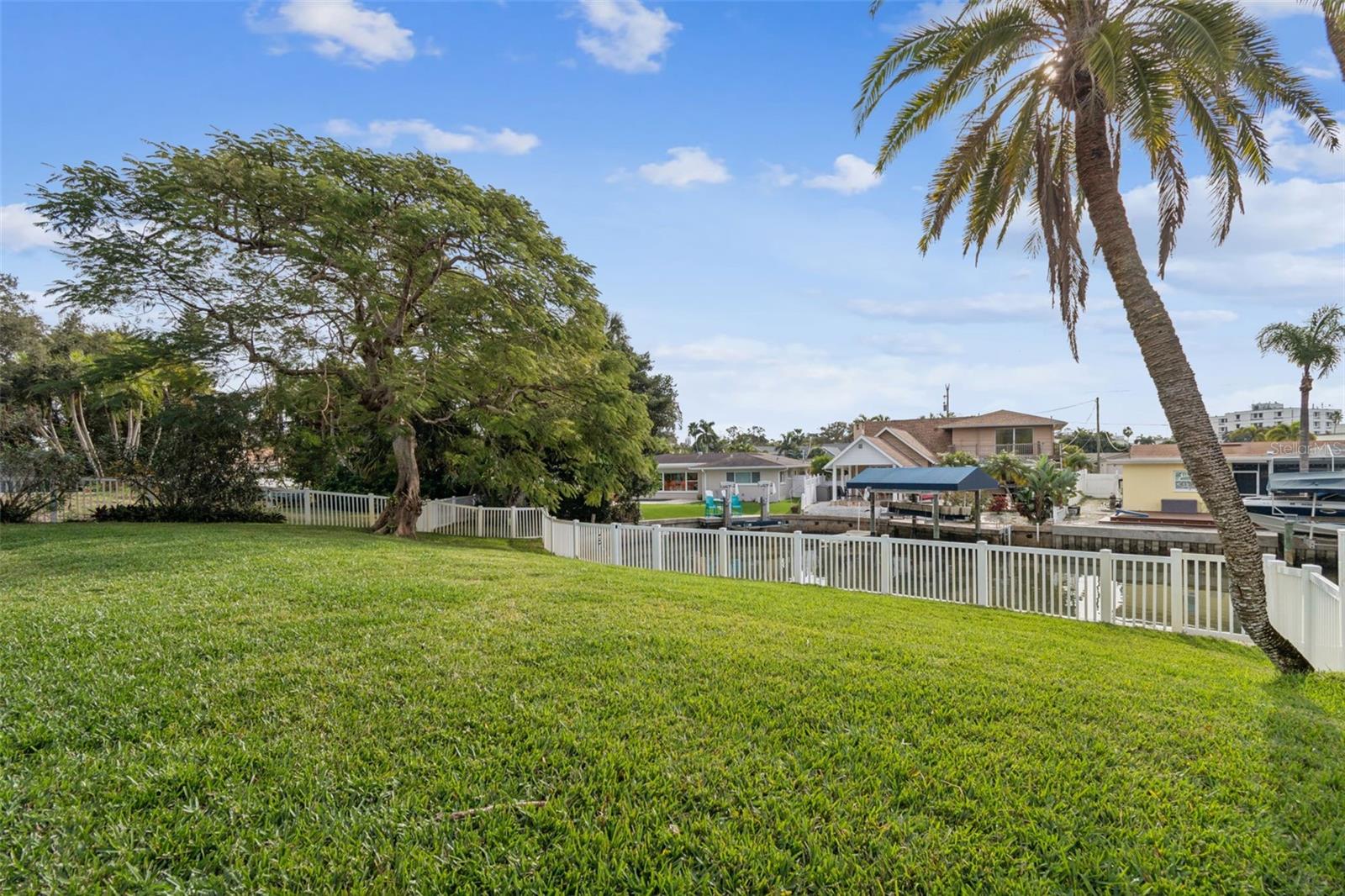 HARBOR HILLS 1ST ADD - Residential