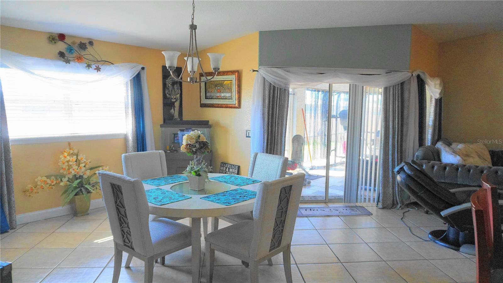 BENTLEY OAKS - Residential