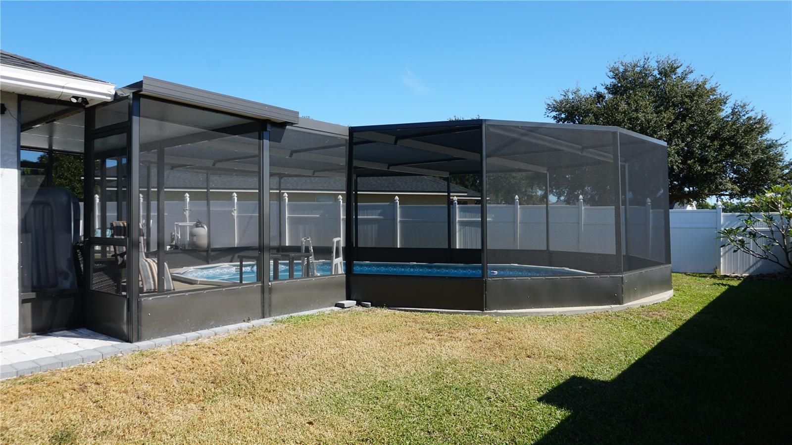 BENTLEY OAKS - Residential