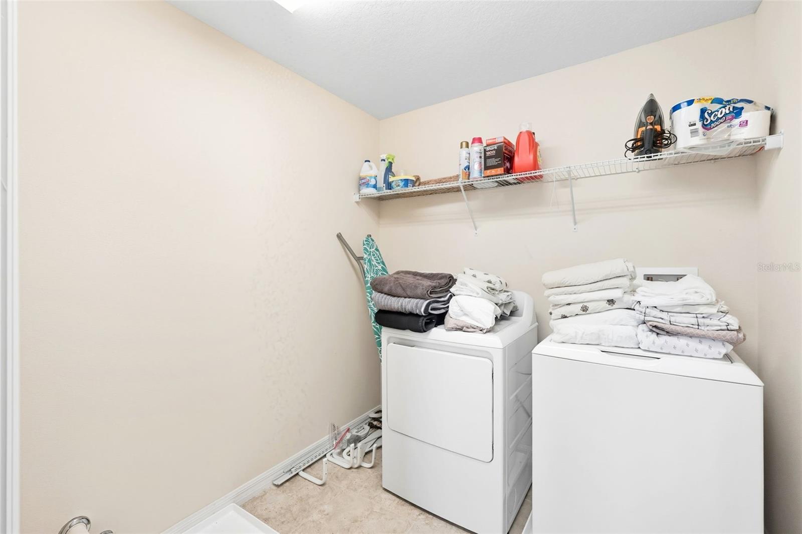ESTATE C PH 1 - Residential