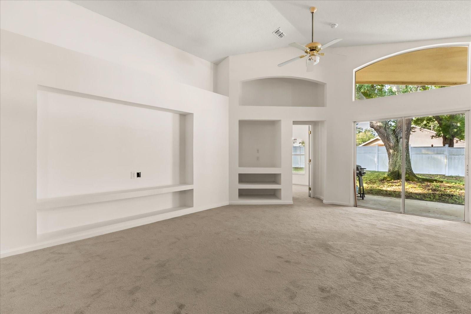 WESTON HILLS SUB - Residential